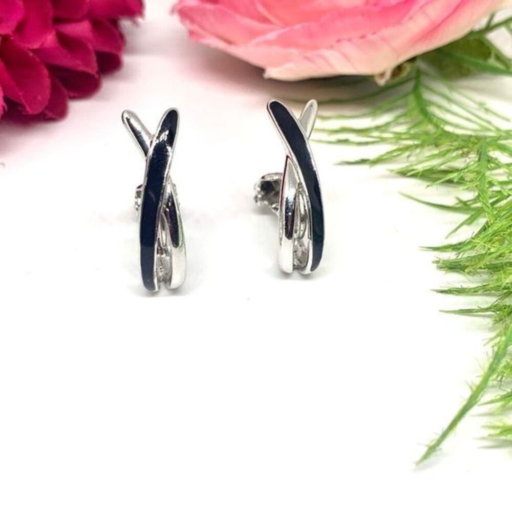 VINTAGE⚜️TRIFARI Art Deco Silver & Black Spiral Clip Earrings